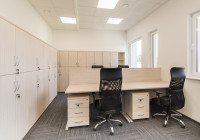 Meble biurowe TOBO: biurka na stelażach metalowych, kontenery , szafy zamykane na klucz, krzesła biurowe